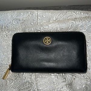 TORY BURCH WALLET